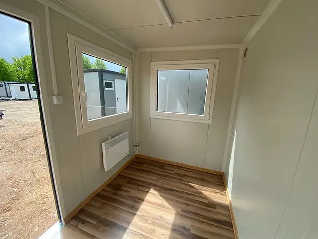 Contenedor muy móvil de 3 x 2,40 metros ( Ref: 23401 )