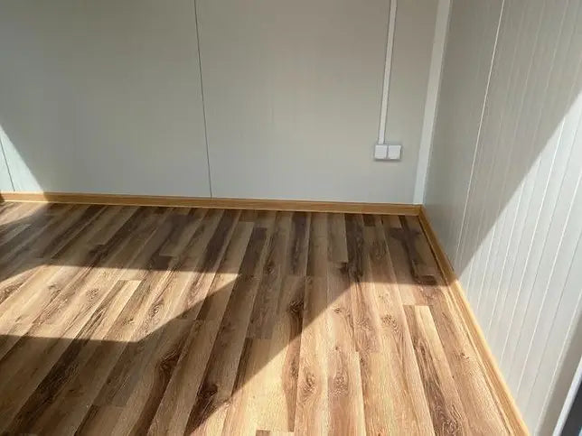 Contenedor muy móvil de 3 x 2,40 metros ( Ref: 23401 )